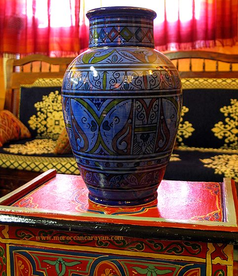 Moroccan Moroccan ceramic vase, Blue w/ Patterns